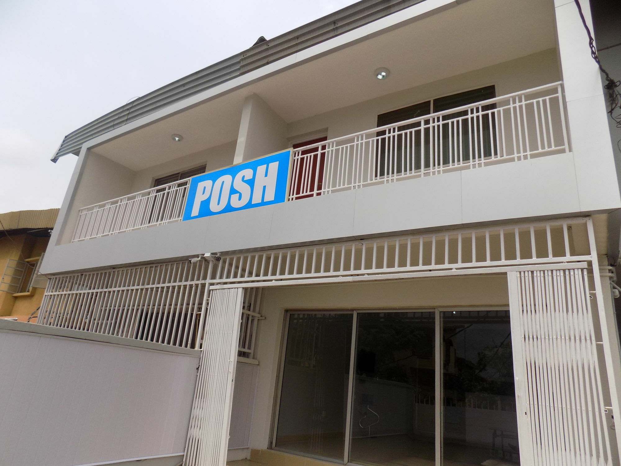 Posh Hotel And Suites Ikeja Exterior foto